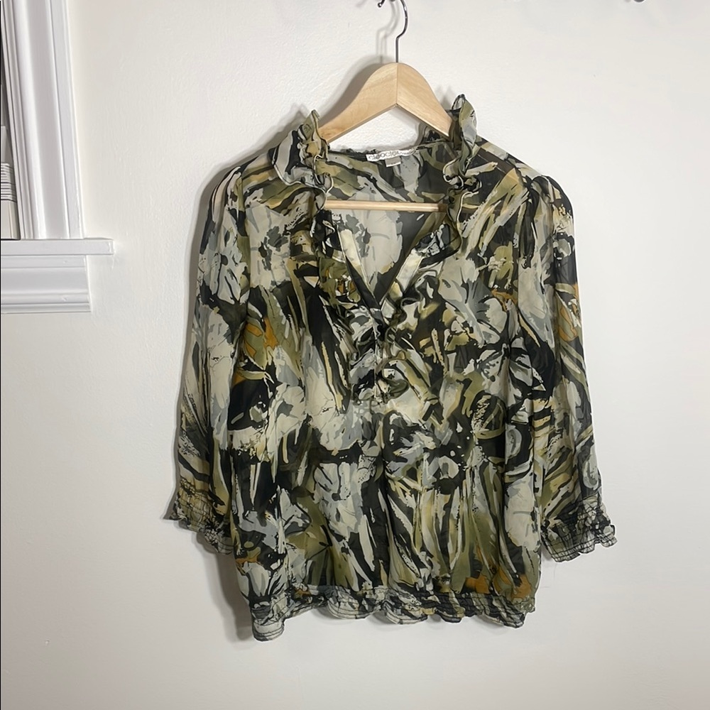 CLEO- Elegant Women's Ruffled Blouse - Green and Black